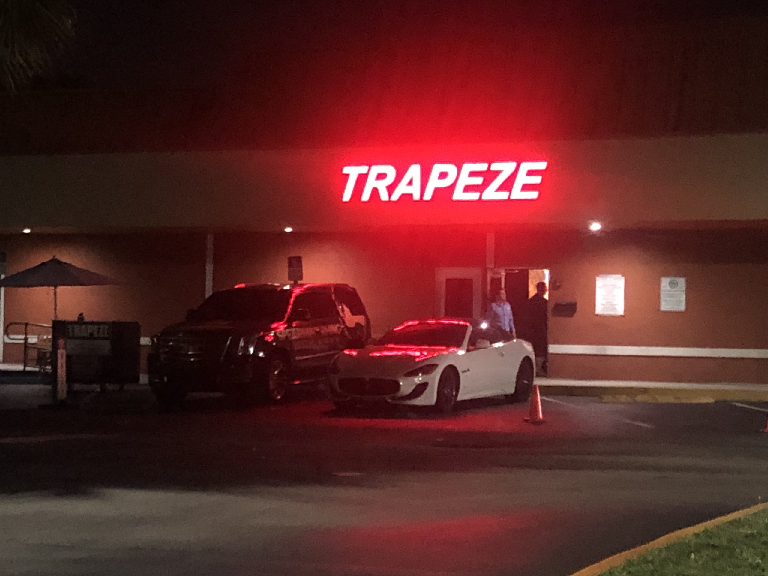 Trapeze Club Ft Lauderdale strip mall