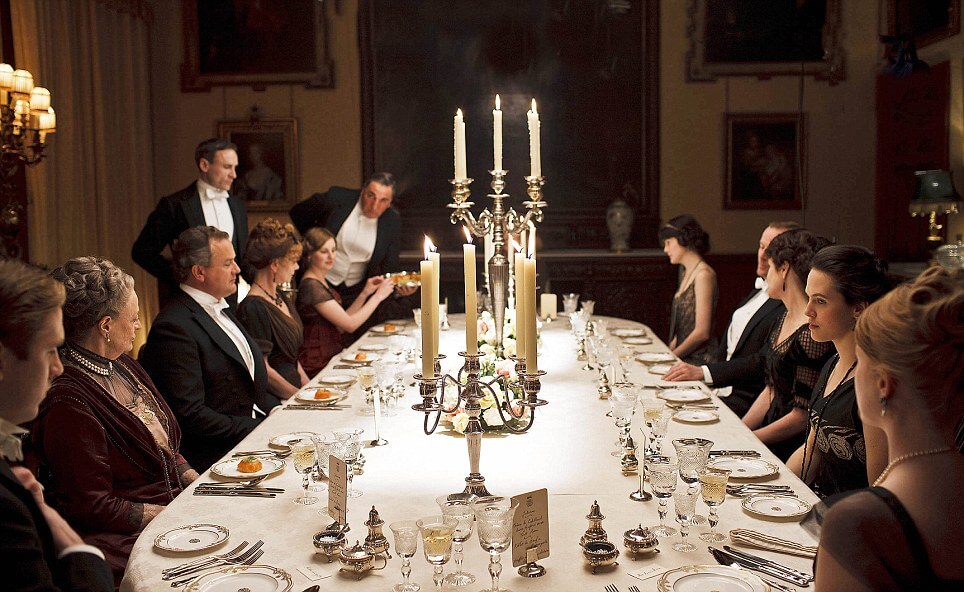 Fancy dinner Downton Abbey